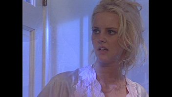セクシーなブロンドのイギリス人妻ハンナハーパーはお金のためにファック