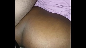 Istri Ebony amatir