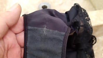 CULOTTE USAGÉE DE LA FEMME