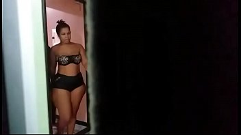 هورن يمسك زوجته سوزي إعصار مع العلامة التجارية الطازجة