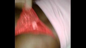 Isteri jiggling pada tongkat, fapping dan moaning - Pasangan Alex