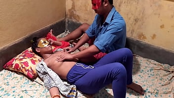 Moden indisk Bhabhi Hot Sex med sin liderlige Devar mand