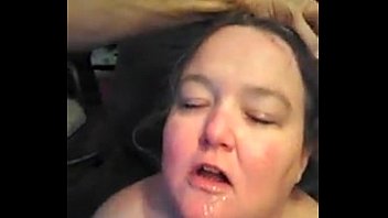 دوني hastys wifey تمتص قضيبه (من أف ب)