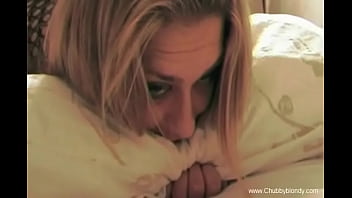 Sexe anal avec une femme italienne potelée