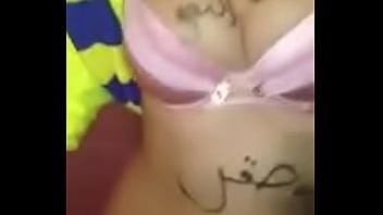 सेक्सी अरब पत्नी नृत्य