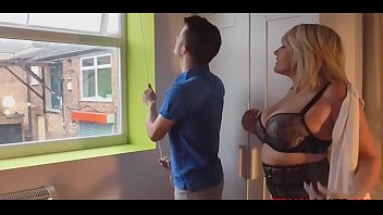 matrigna seduce figliastro 35
