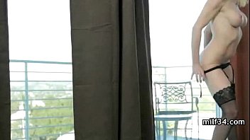 Báo sư tử nóng sẵn sàng để đụ