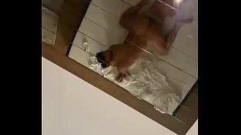 زوجة ساخنة في الفندق