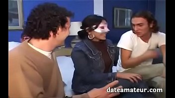 Amatör karısı DP bir Kırlangıç'tan hoşlanıyor!