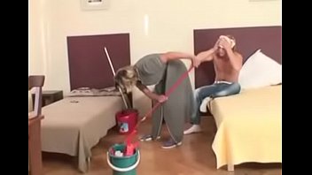 ibu tiri Dan rakan terbaik anak Fun