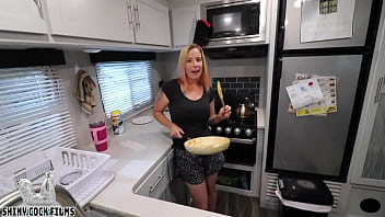Đêm hẹn hò của mẹ kế và StepSon - Loạt phim hoàn chỉnh - Sáng bóng
